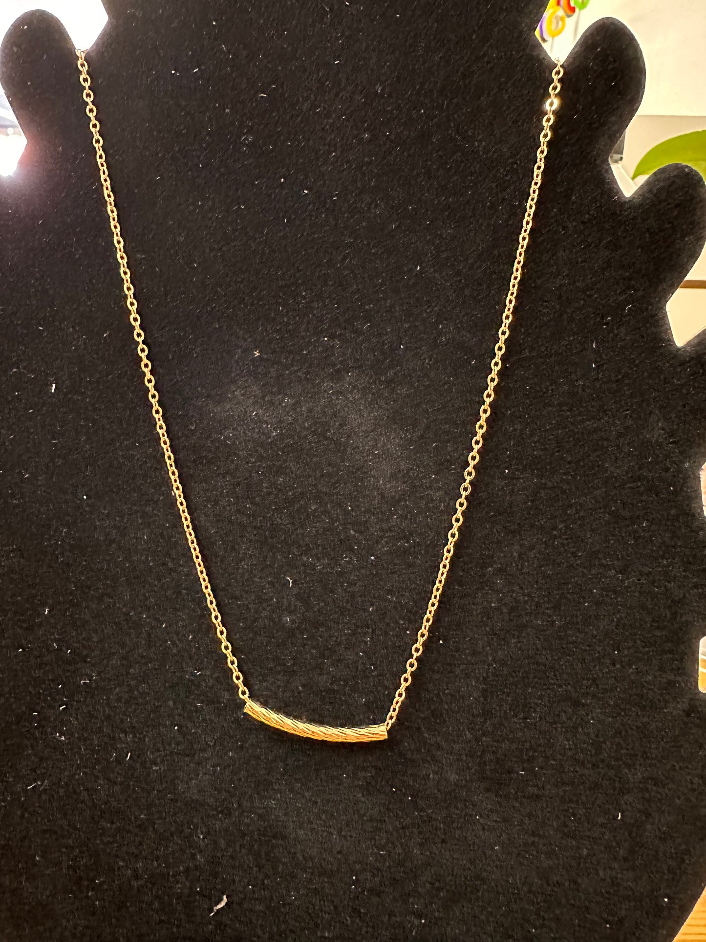 Gold curved Bar Necklace